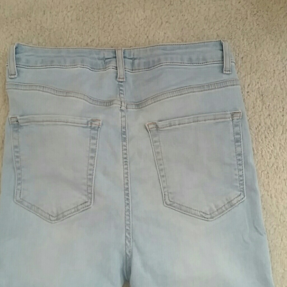 Jeans - Picture 3 of 3